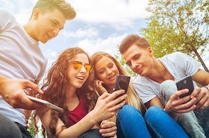 Compare the best Mobile Phones and Plans with our phone comparison tools