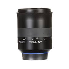 Zeiss Milvus 135mm F2 Lens