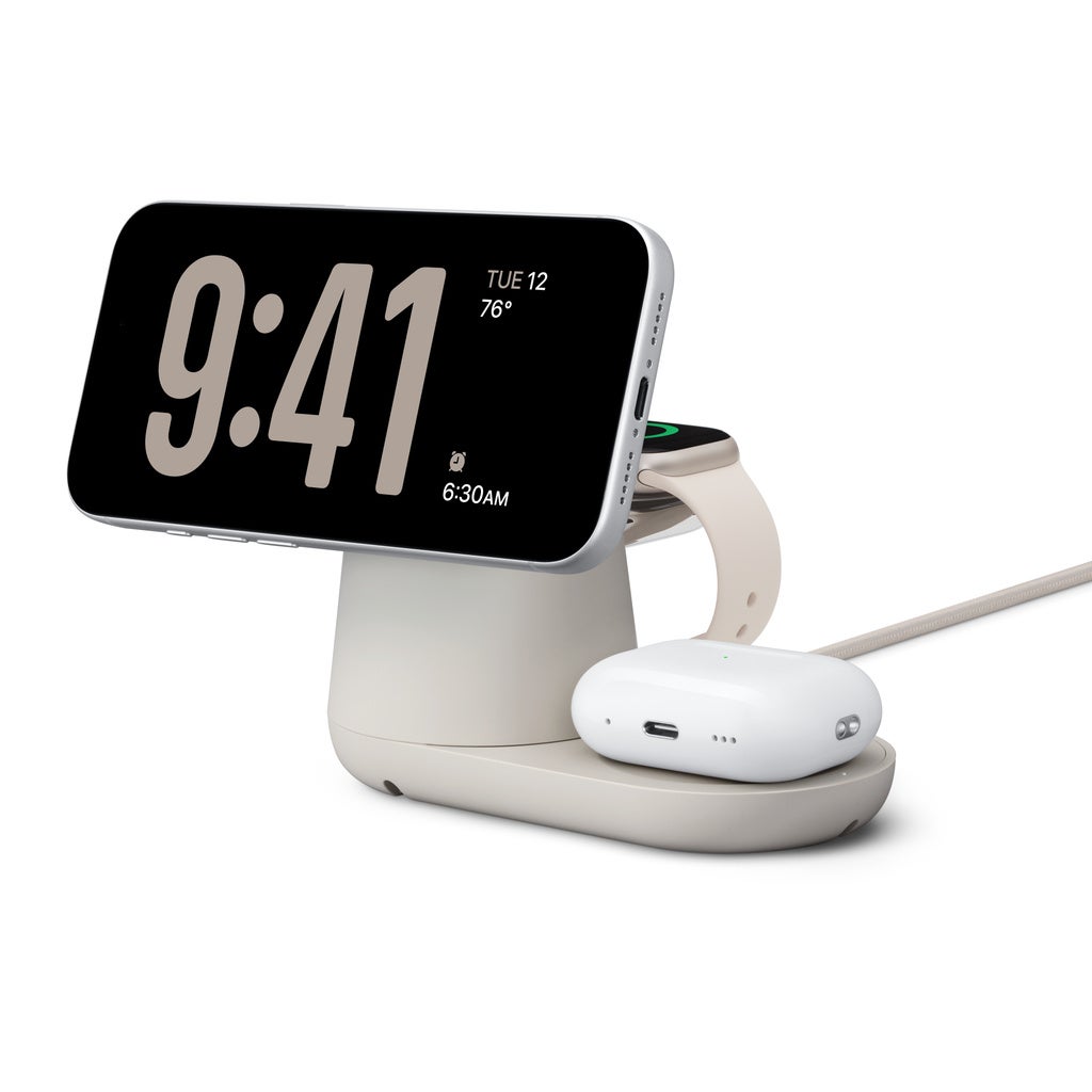 Belkin UltraCharge Pro 3-in-1 Magnetic Charging Dock