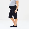 Angel Maternity - Maternity Capri Pants - Shorts (Black) Maternity Capri Pants