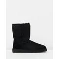 UGG - Mens Classic Short Boots - Slippers & Accessories (Black) Mens Classic Short Boots