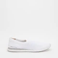 Naturalizer - Lafayette Slip On Sneakers - Slip-On Sneakers (White) Lafayette Slip-On Sneakers