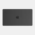 Incase - 16" MacBook Pro 2021 Hardshell Dots - Tech Accessories (Black) 16" MacBook Pro 2021 Hardshell Dots