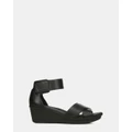 Naturalizer - Riviera Wedge Sandal - Sandals (Black Leather) Riviera Wedge Sandal