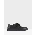 Planet Shoes - Kari Comfort Zip Sneaker - Casual Shoes (Black) Kari Comfort Zip Sneaker