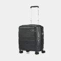 American Tourister - Light Max Spinner 55cm EXP - Travel and Luggage (Black) Light Max Spinner 55cm EXP