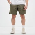Volcom - Frickin 19" Elastic Waist Shorts - Shorts (Wintermoss) Frickin 19" Elastic Waist Shorts