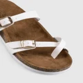 Verali - Xavi Footbed Thong - Sandals (White Softee) Xavi Footbed Thong