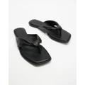 Atmos&Here - Suzy Comfort Sandals - Sandals (Black Leather) Suzy Comfort Sandals