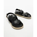 Atmos&Here - Freddy Sandals - Sandals (Black Leather) Freddy Sandals