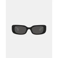 Miu Miu - 0MU08YS - Sunglasses (Black) 0MU08YS