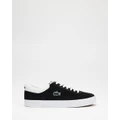 Lacoste - Trackserve 223 Sneakers Men's - Lifestyle Sneakers (Black & White) Trackserve 223 Sneakers - Men's