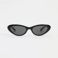 Gucci - GG1170S - Sunglasses (Black) GG1170S