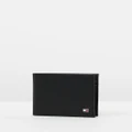 Tommy Hilfiger - Eton Mini Credit Card Wallet - Wallets (Black) Eton Mini Credit Card Wallet