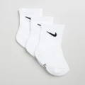 Nike - 3 Pack Dri Fit Performance Basic Crew Socks Kids - Crew Socks (White) 3-Pack Dri-Fit Performance Basic Crew Socks - Kids