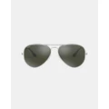 Ray-Ban - Aviator Classic RB3025 - Sunglasses (Silver & Mirror Grey) Aviator Classic RB3025