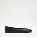 Alias Mae - Pinot - Ballet Flats (Black Leather) Pinot