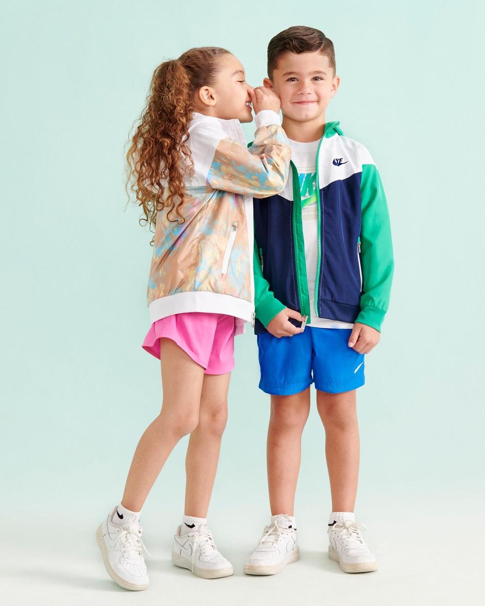 Nike - Dri FIT One Woven High Rise Shorts Kids - High-Waisted (Playful Pink) Dri-FIT One Woven High Rise Shorts - Kids