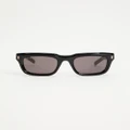 Gucci - GG1524S001 - Sunglasses (Black) GG1524S001