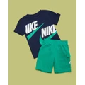 Nike - Sportswear T Shirt and Cargo Shorts Set Babies Kids - 2 Piece (Stadium Green) Sportswear T-Shirt and Cargo Shorts Set - Babies-Kids