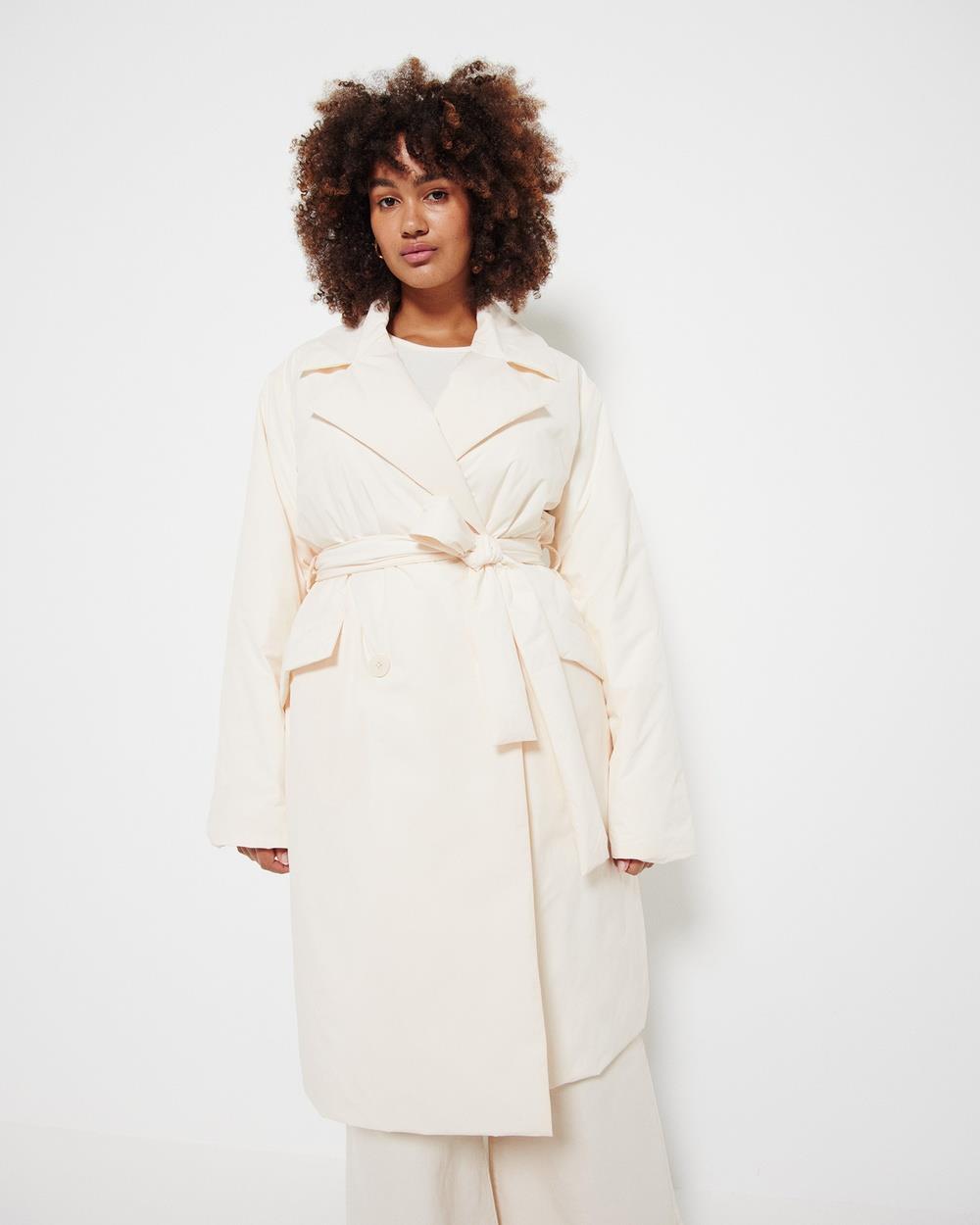 Commonry - The Padded Trench Coat - Trench Coats (Ecru) The Padded Trench Coat