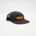 Santa Cruz - Ultimate Flame Strip Trucker Cap Teens - Headwear (Washed Black) Ultimate Flame Strip Trucker Cap - Teens