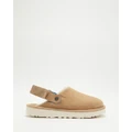 UGG - Goldencoast Clogs Men's - Casual Shoes (Sand & Santorini) Goldencoast Clogs - Men's
