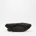 Oakley - Enduro Belt Bag - Bum Bags (Blackout) Enduro Belt Bag