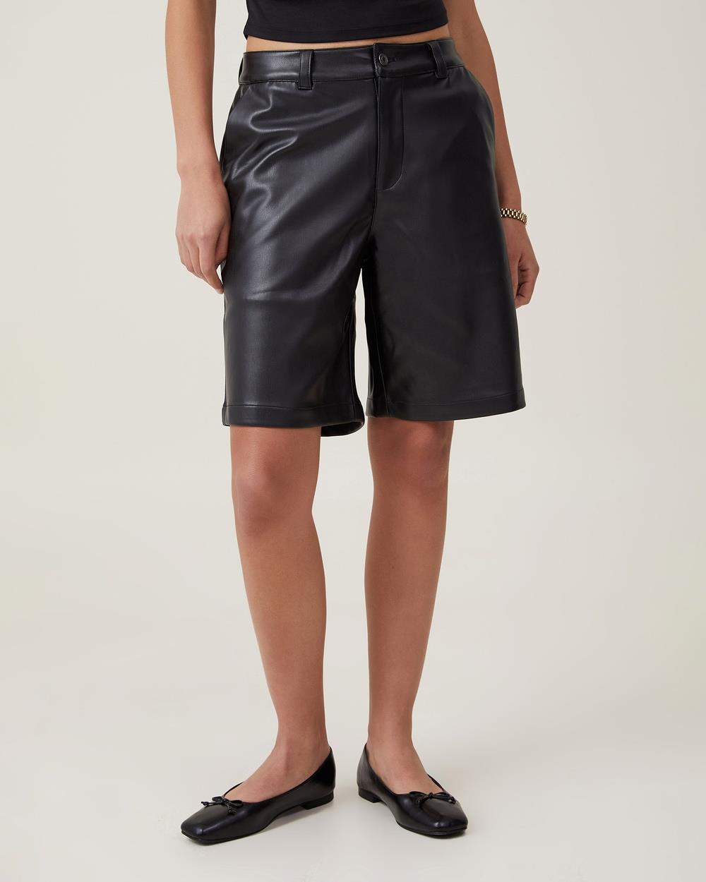 Cotton On - Luis Faux Leather Short - Shorts (BLACK) Luis Faux Leather Short