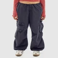 BDG By Urban Outfitters - Maxi Pocket Tech Pants - Cargo Pants (Black) Maxi Pocket Tech Pants