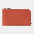 Incase - Incase 14" MacBook Pro 2021 Facet Sleeve w Recycled Twill Canyon - Tech Accessories (Brown) Incase 14" MacBook Pro 2021 Facet Sleeve w- Recycled Twill Canyon