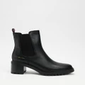 Tommy Hilfiger - Essential Midheel Leather Boots Women's - Boots (Black) Essential Midheel Leather Boots - Women's
