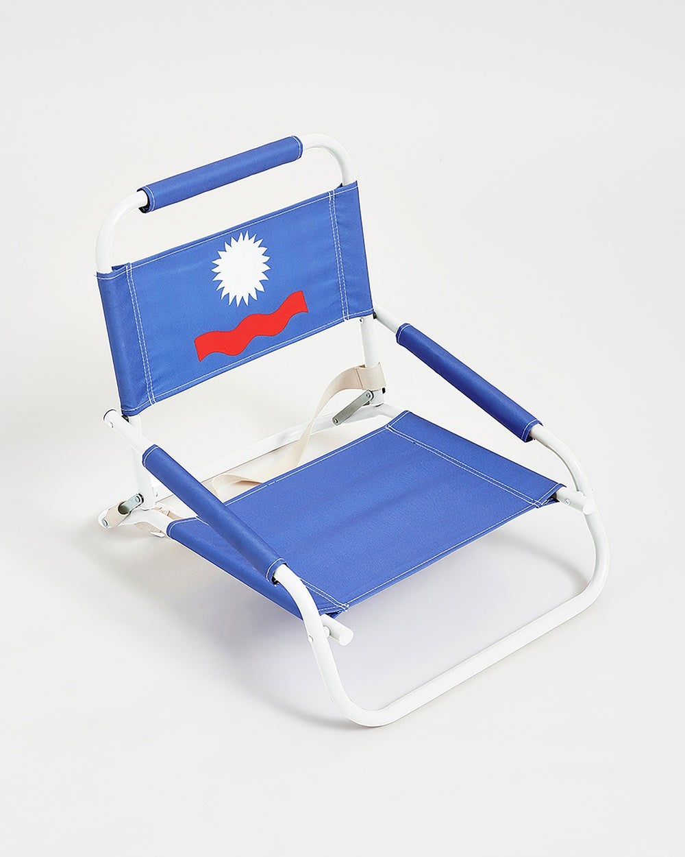 Sunnylife - Beach Chair Deep Blue - Home (Blue) Beach Chair - Deep Blue