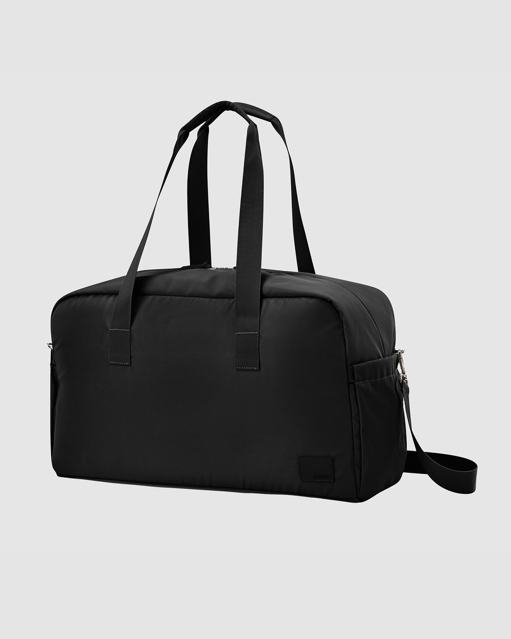 American Tourister - Urban Groove Duffle - Travel and Luggage (Black) Urban Groove Duffle