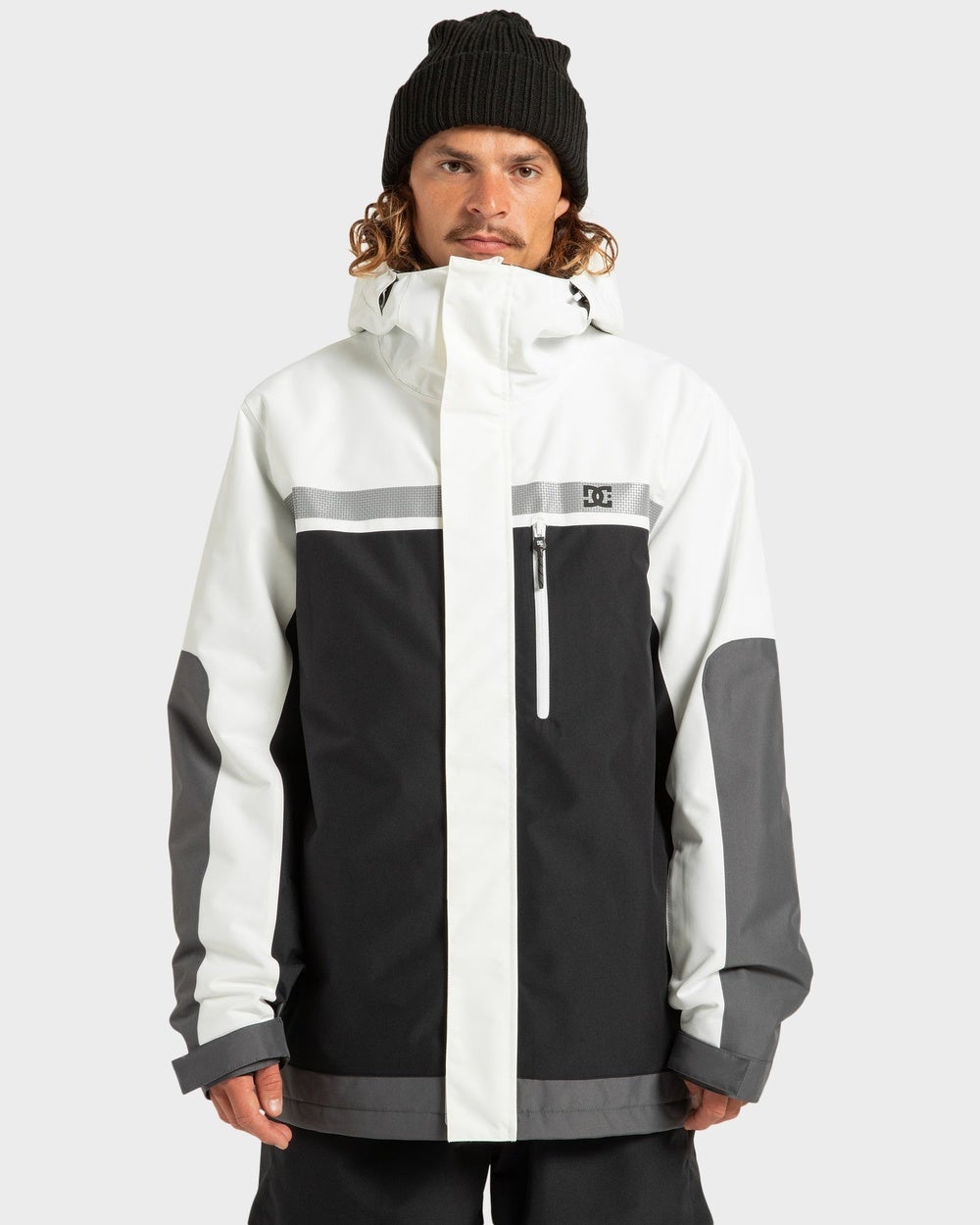 DC Shoes - Mens Defiant Insulated Jacket - Snow Sports (WHITE/BLACK) Mens Defiant Insulated Jacket