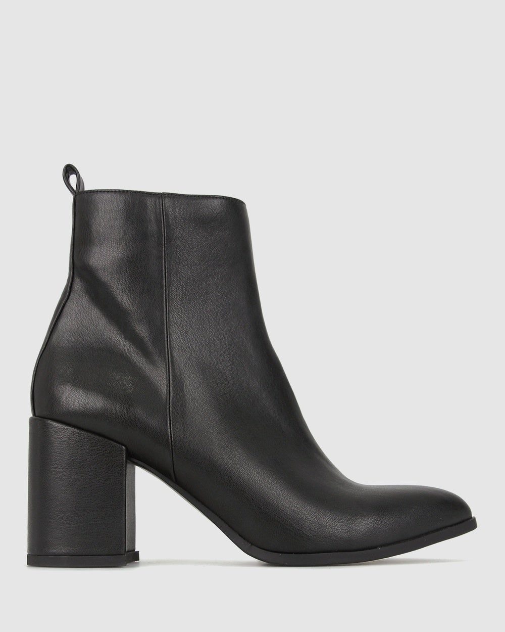 Zeroe - Chia Block Heel Ankle Boots - Boots (Black) Chia Block Heel Ankle Boots