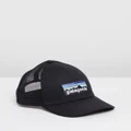 Patagonia - P 6 Logo LoPro Trucker Hat - Headwear (Black) P-6 Logo LoPro Trucker Hat