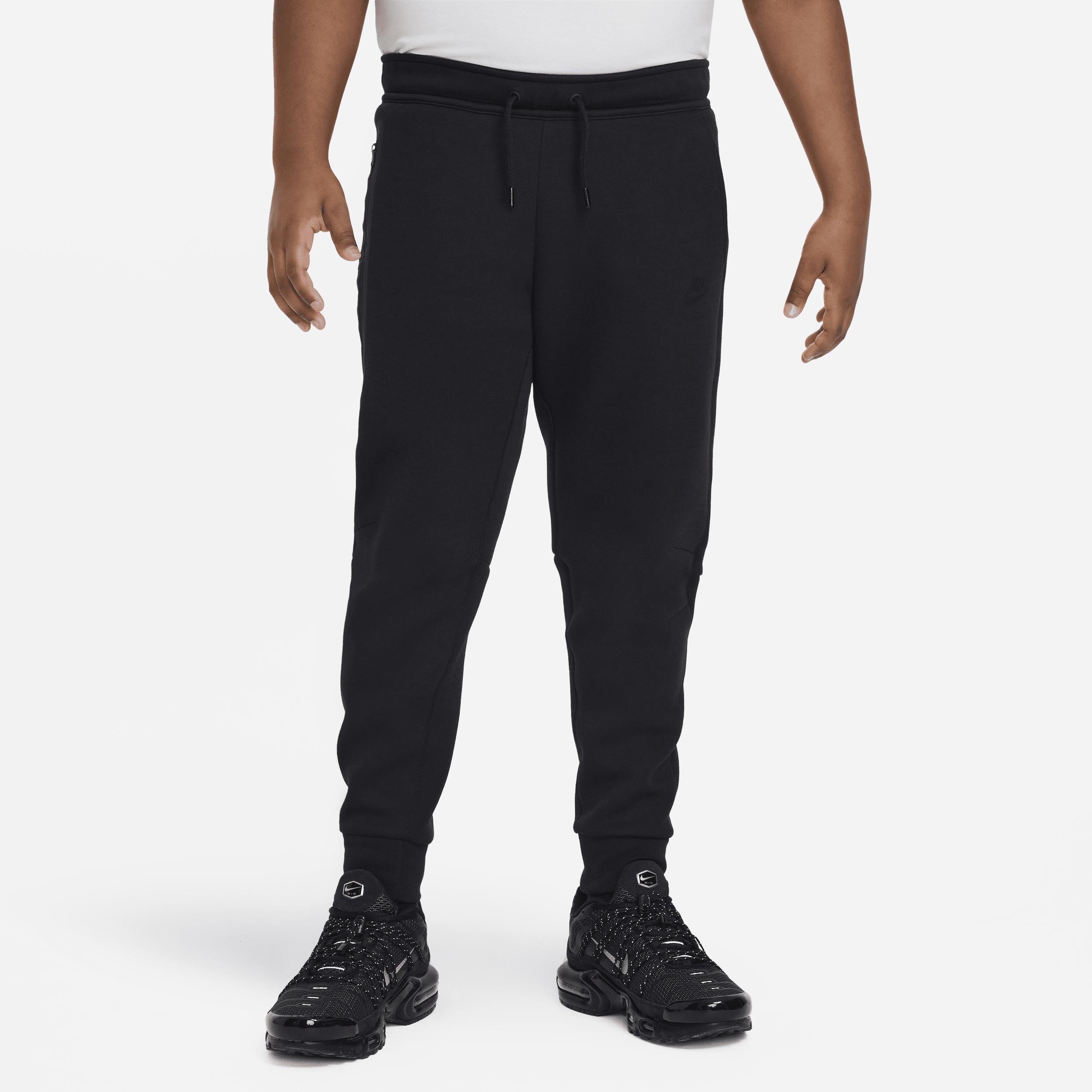 Nike Sportswear Tech Fleece Older Kids' (Boys') Trousers (Extended Size) - Black - 50% Sustainable Blends