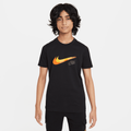 Nike Sportswear Older Kids' (Boys') Graphic T-Shirt - Black