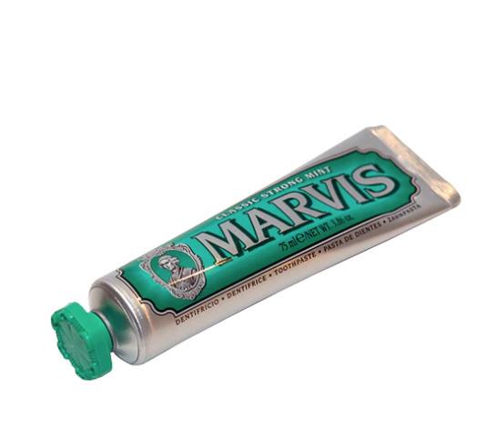 Marvis: Classic Strong Mint Toothpaste - 85ml