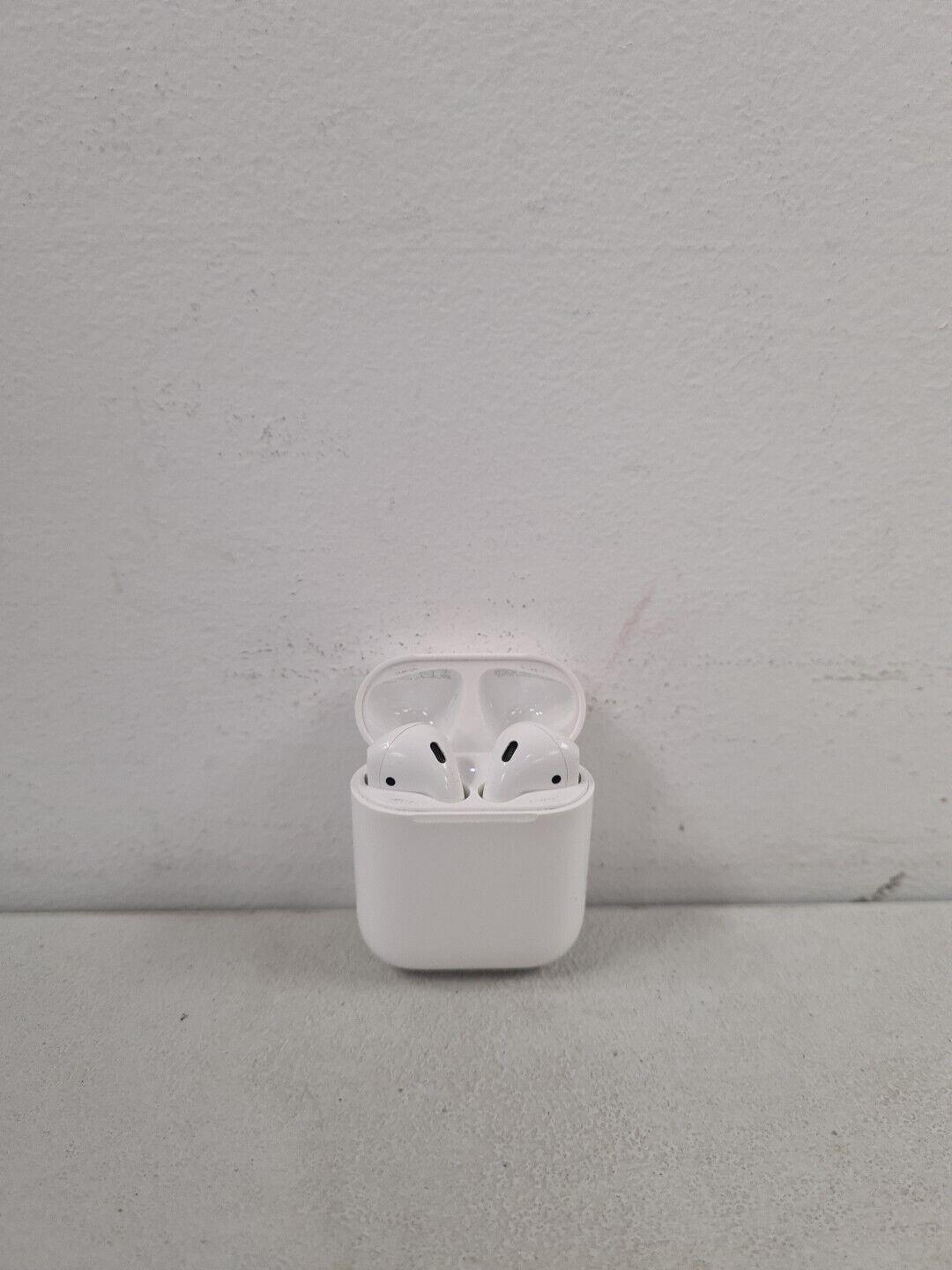 Apple Airpods (2nd Gen) With Charging Case C-grade (free Shipping)