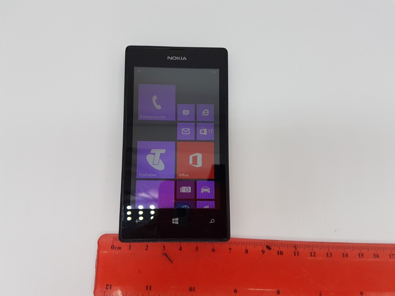 Nokia Lumia 520 - 8gb - Black Phone - Crack On Bottom Of Front