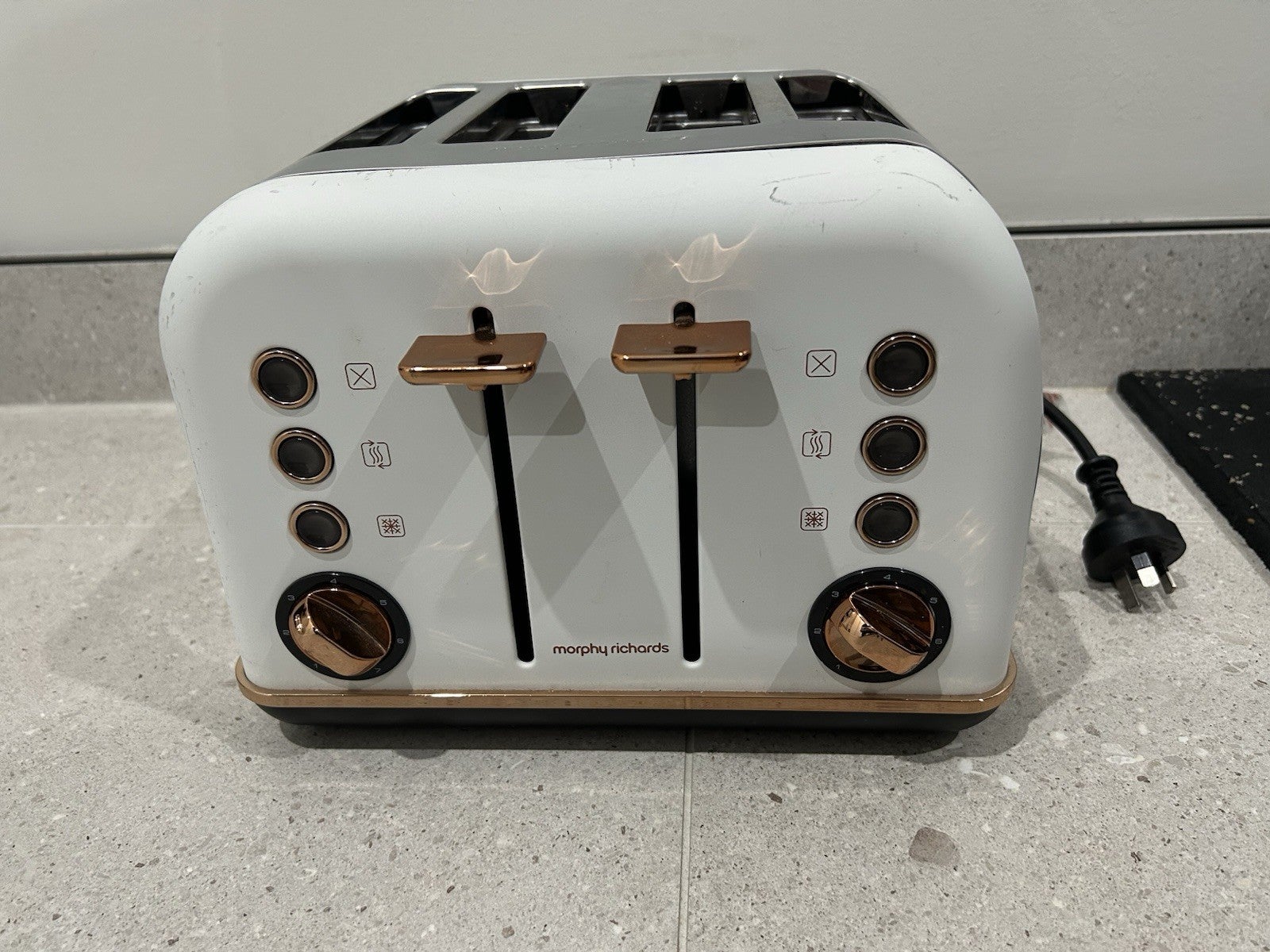 Morphy Richards 1880w Accents Rose Gold 4 Slice Bread Toaster Ocean