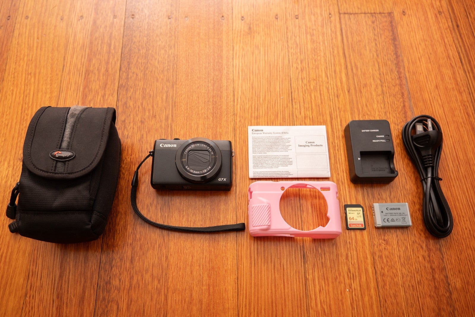 Canon Powershot G7x Mark I 20.2 Mp Digital Camera (great Condition)