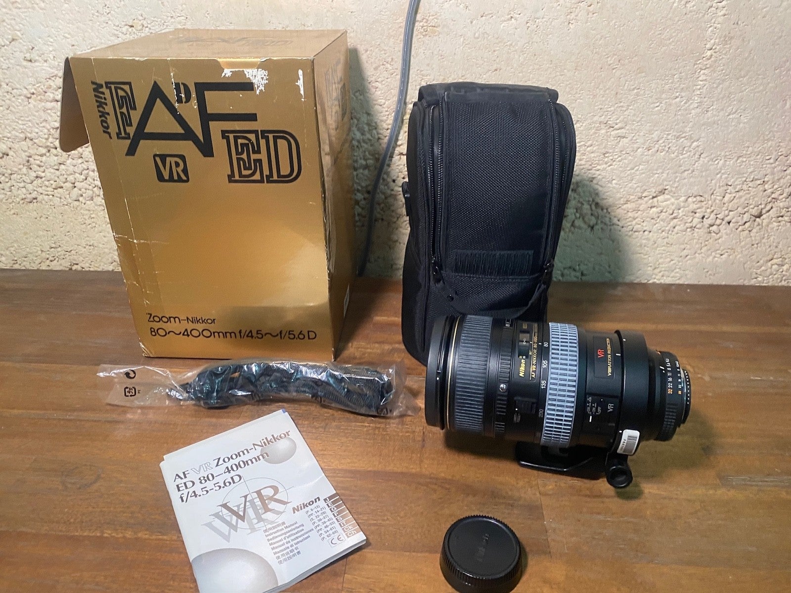 Nikon Nikkor 80-400mm F/4.5-5.6 Af D Ed Vr Lens + Case + Box