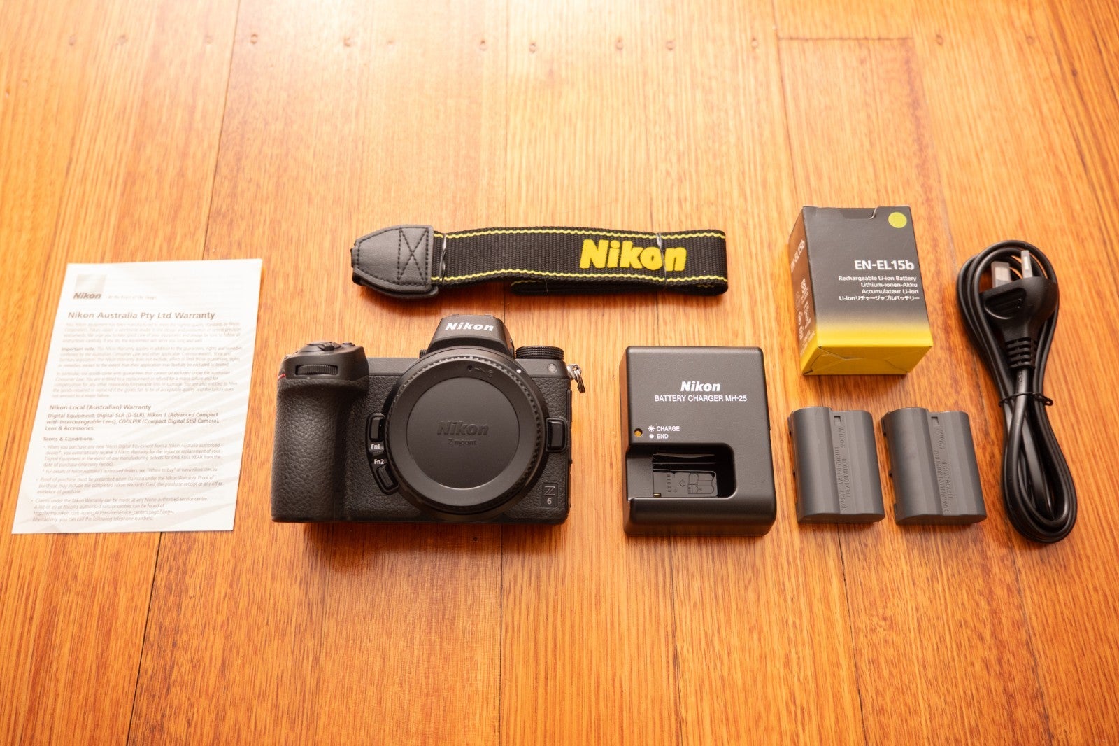 Nikon Z6 24.5mp 4k Full Frame Mirrorless Camera (mint Condition)