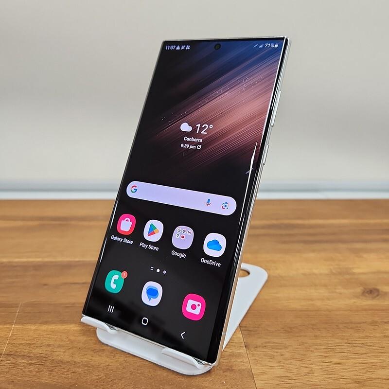 Samsung Galaxy S22 Ultra 256gb White Grade B Stock E6116