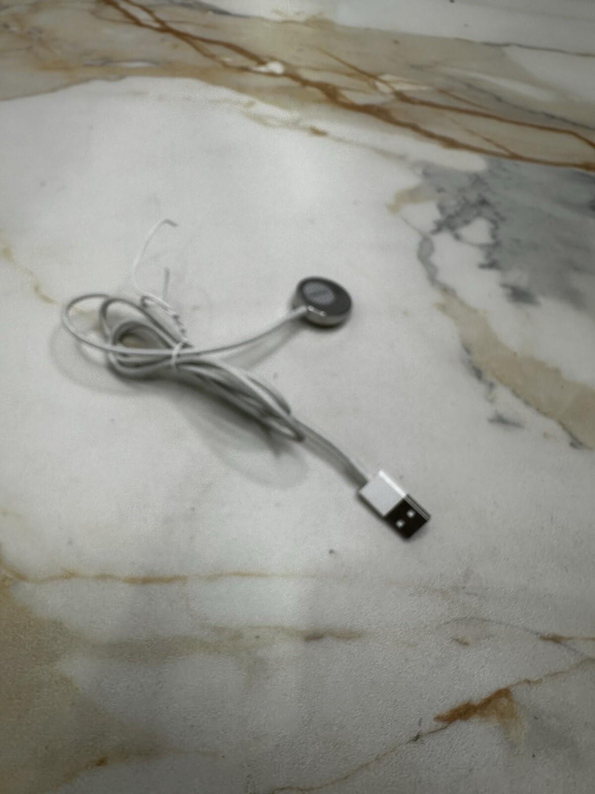 Apple Watch Magnetic Charger To Usb Charging Cable - Model A1570