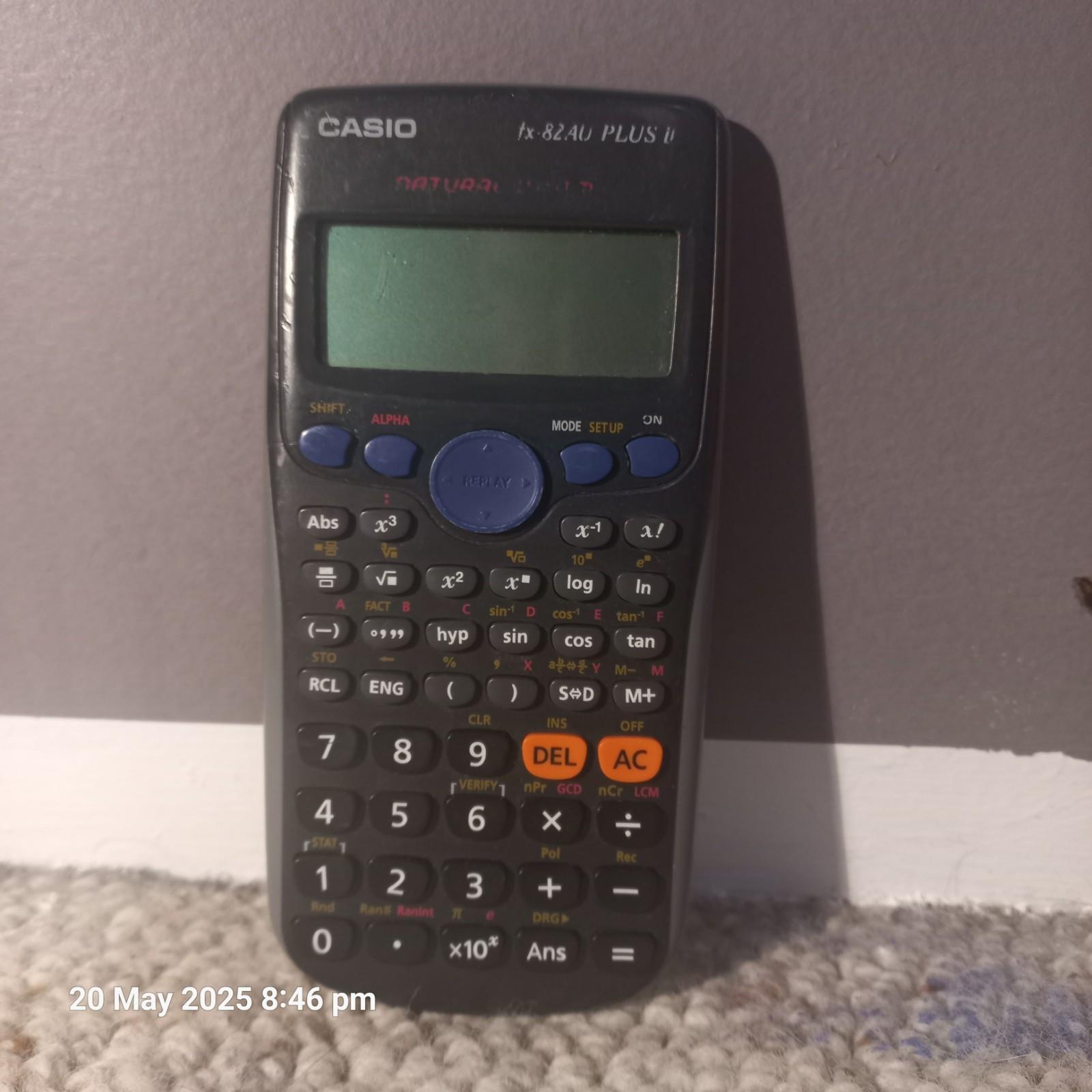 Casio Fx82au Plus Ii Scientific Calculator Tested & Working