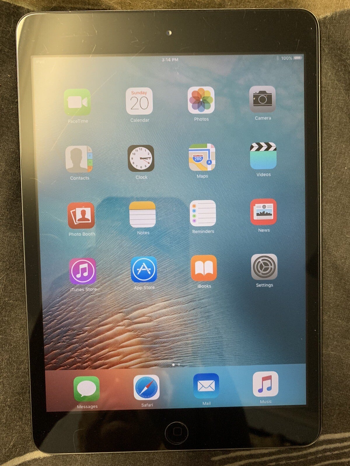 Apple Ipad Mini 1st Gen. 16gb, Wi-fi, 7.9in - Black & Slate (au